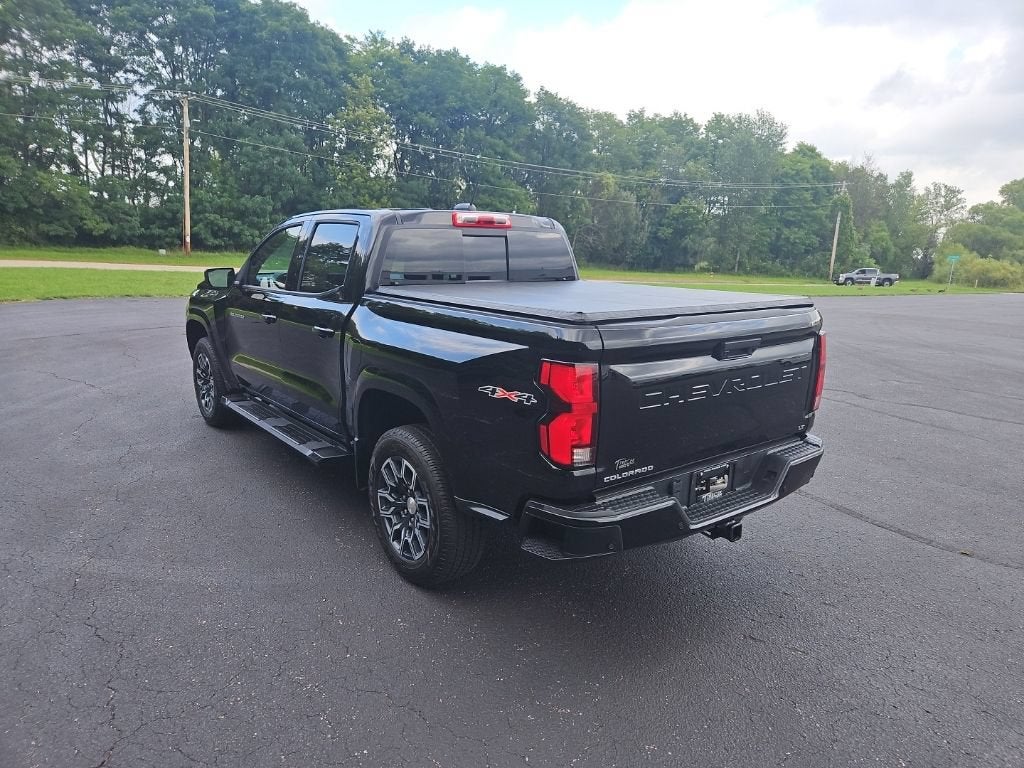 2024 Chevrolet Colorado LT