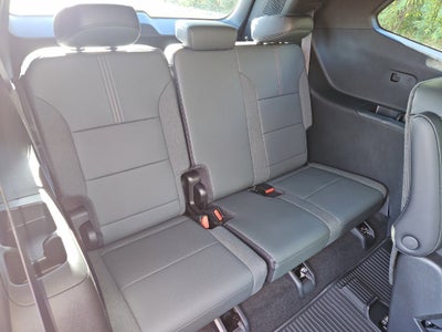 2027 GMC Acadia AT4