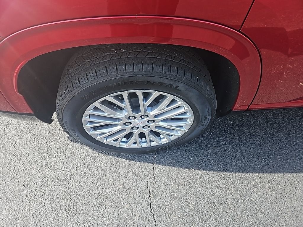 2024 GMC Acadia Denali