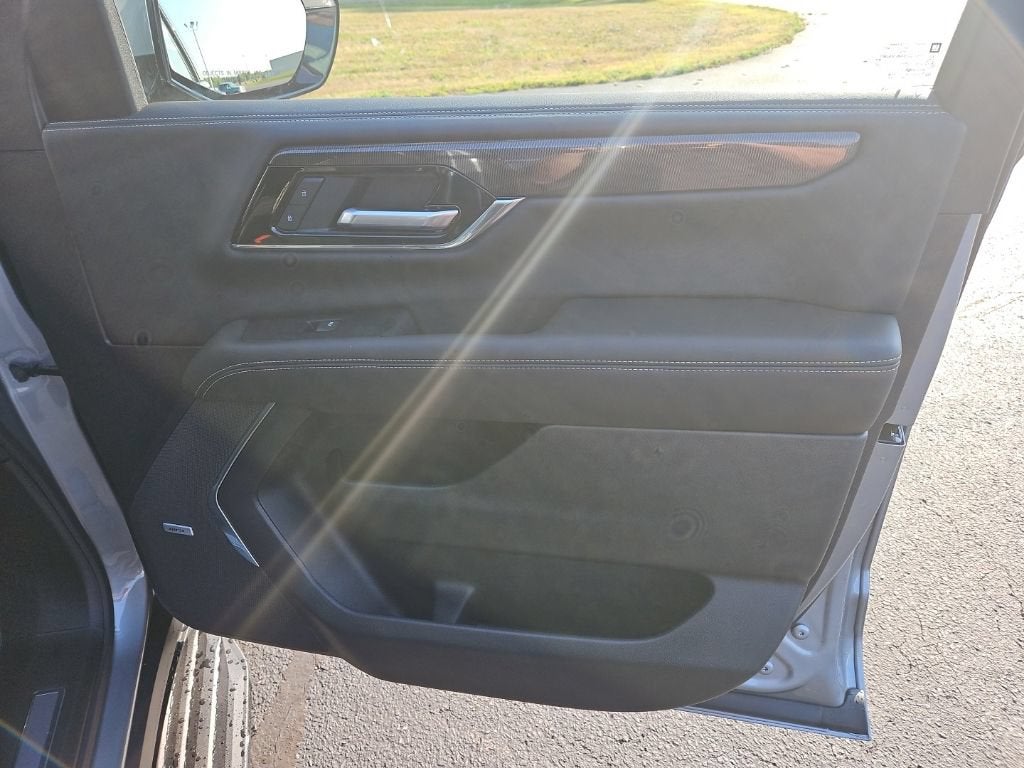 2026 GMC Yukon Elevation - Photo 33
