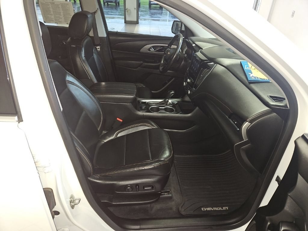2020 Chevrolet Traverse LT Leather