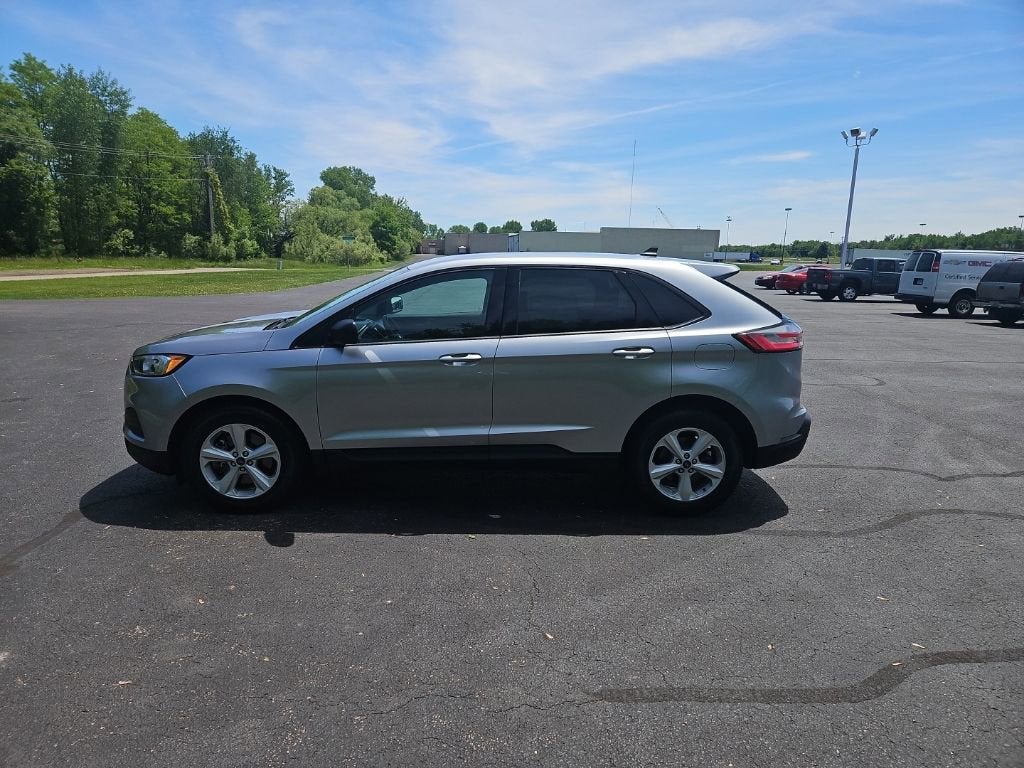 2020 Ford Edge SE