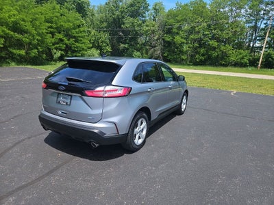 2020 Ford Edge SE