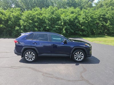 2020 Toyota RAV4 XLE Premium