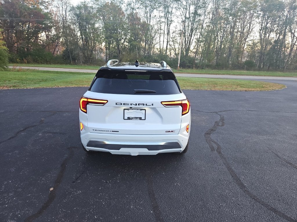 2027 GMC Terrain Denali