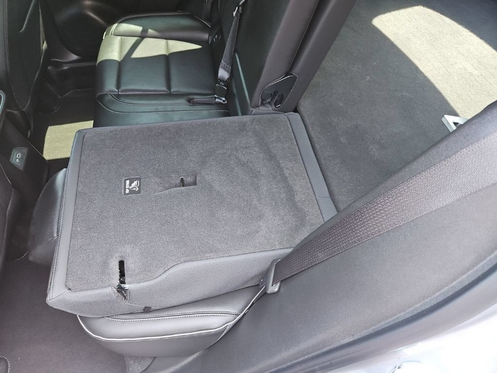 2023 Buick Envision Essence - Photo 25